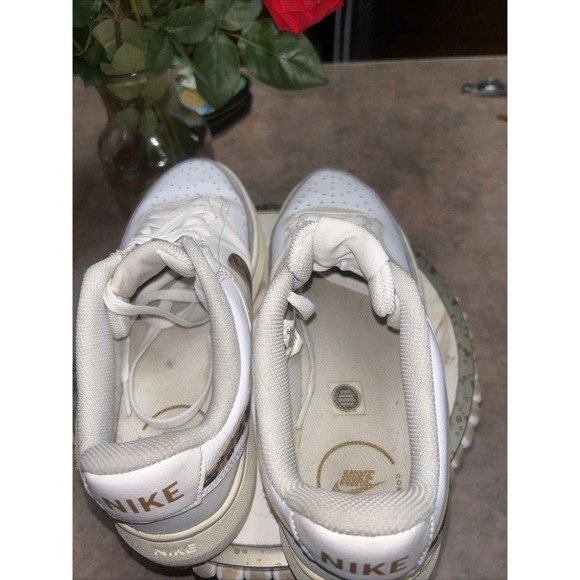 Women's White NIKE Comfort Insole Court Vision Alta Sneakers DO2791-100 Size 9 - Picture 8 of 10